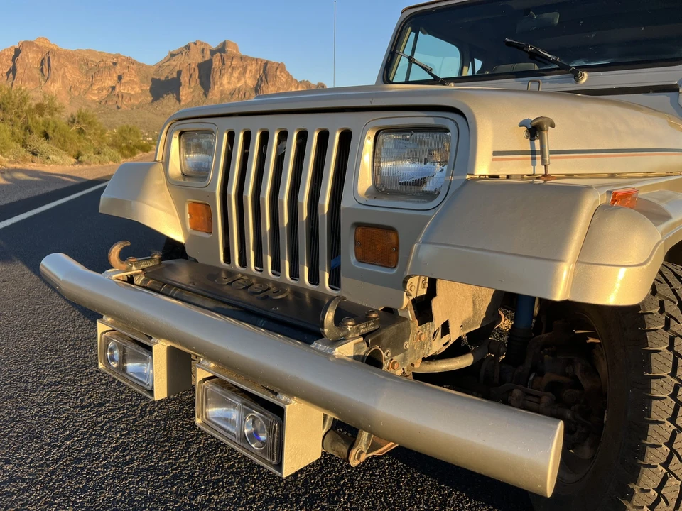 1992 Jeep YJ Wrangler - Image 24 of 31