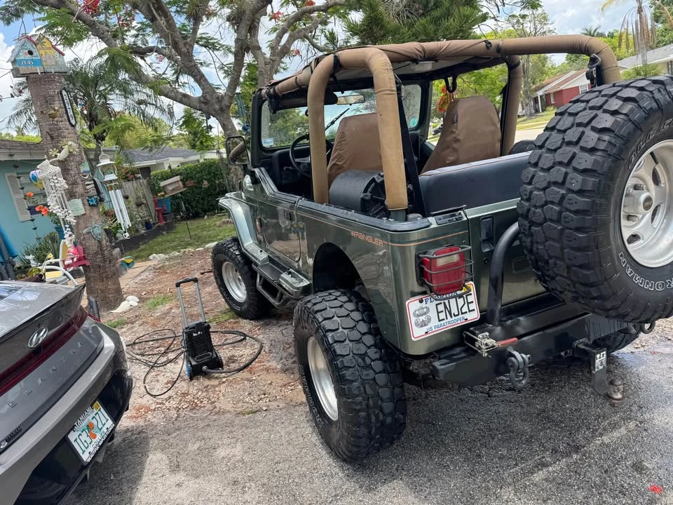 1992 Jeep YJ Wrangler - Image 10 of 14