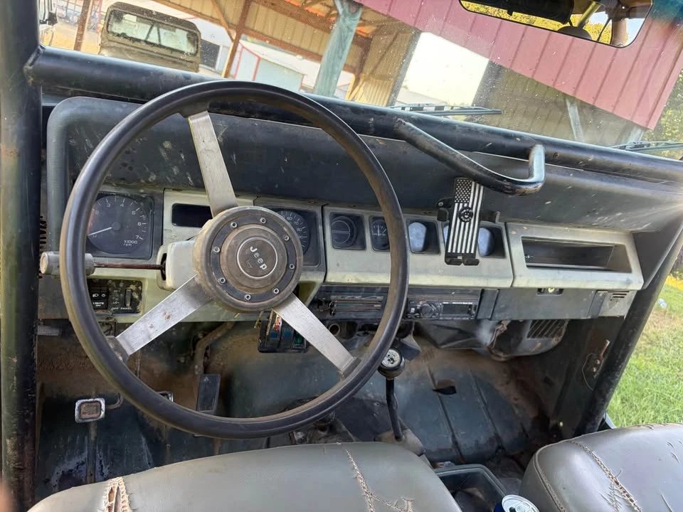 1992 Jeep YJ Wrangler - Image 12 of 18