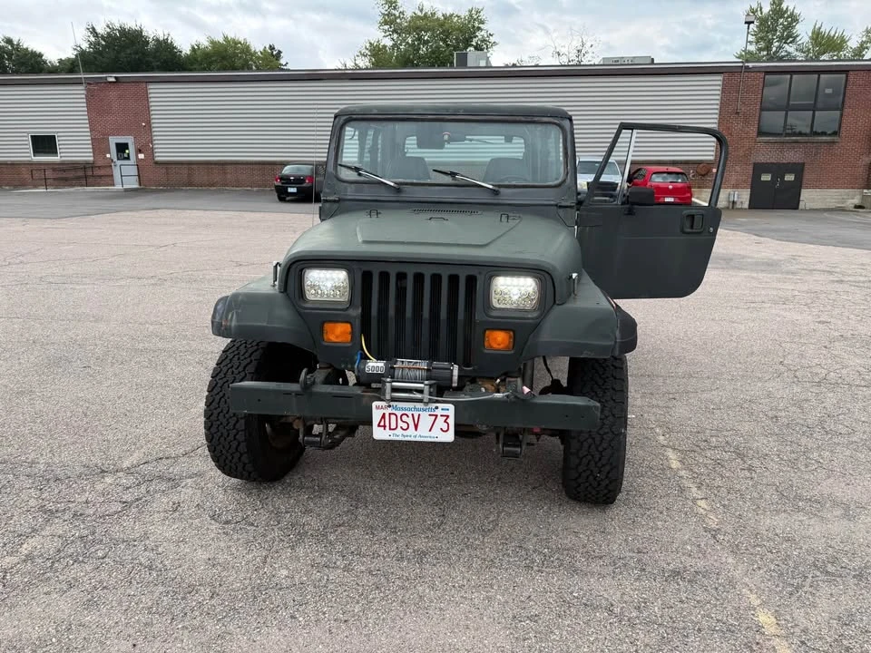1992 Jeep YJ Wrangler - Image 2 of 9