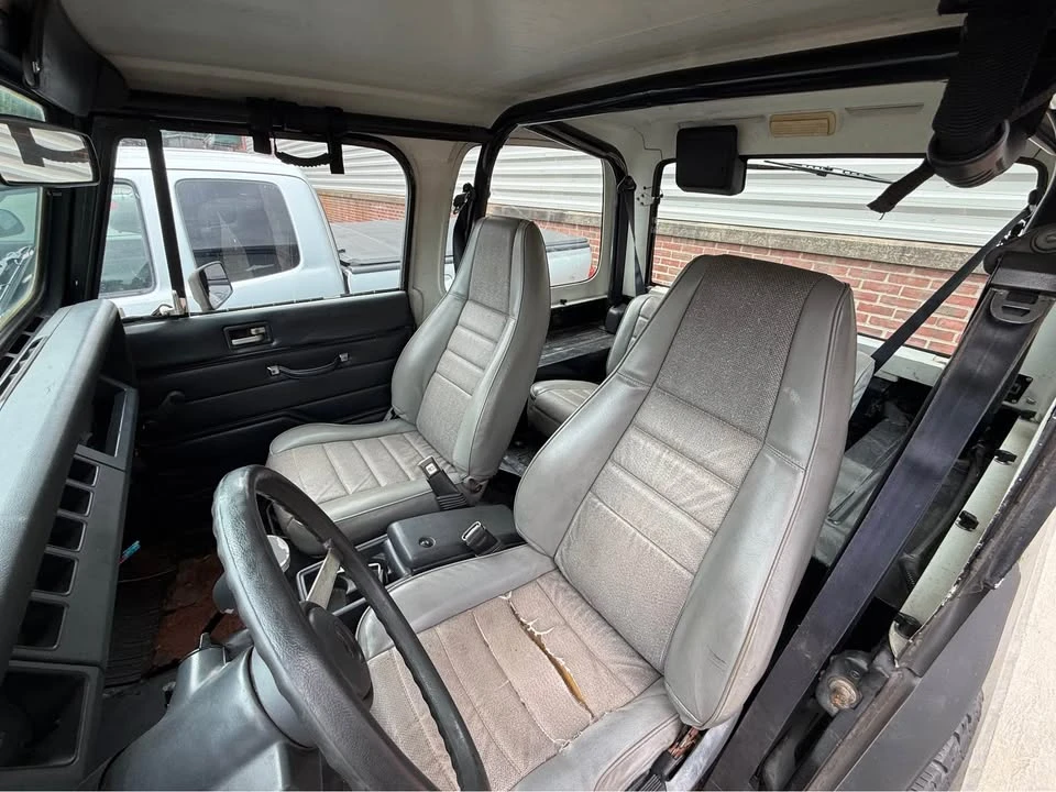 1992 Jeep YJ Wrangler - Image 9 of 9