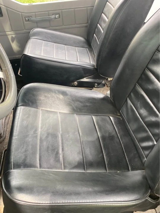 1992 Jeep YJ Wrangler - Image 6 of 10