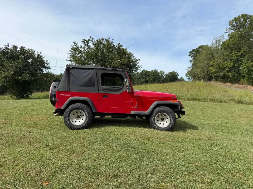 1992 Jeep YJ Wrangler - Image 3 of 20