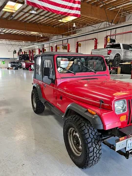1992 Jeep Wrangler Sport SUV 2D