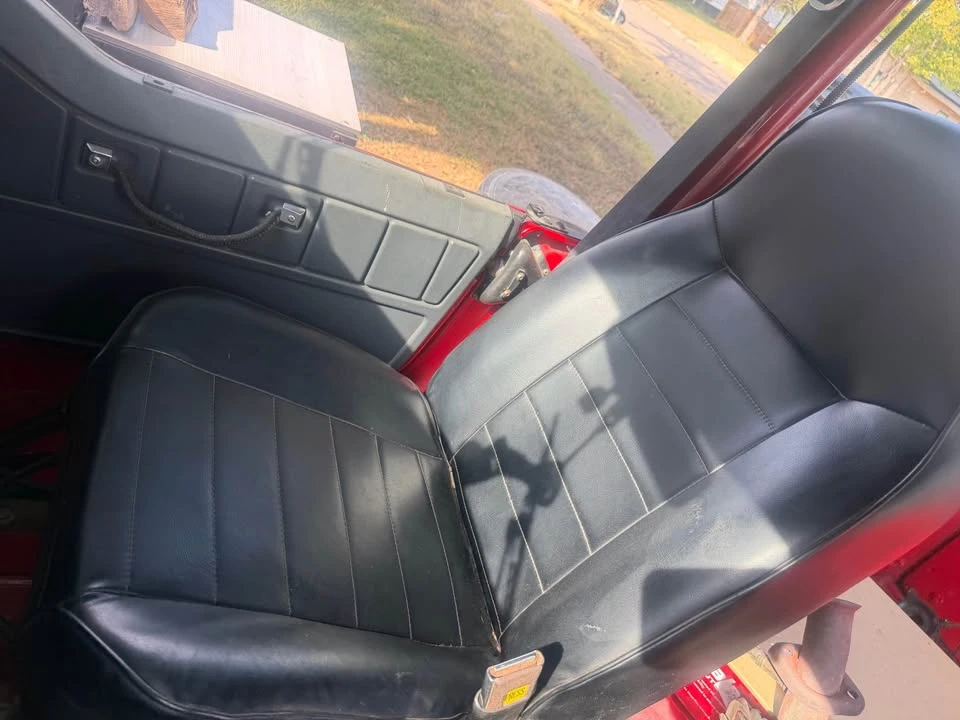 1992 Jeep YJ Wrangler - Image 8 of 13