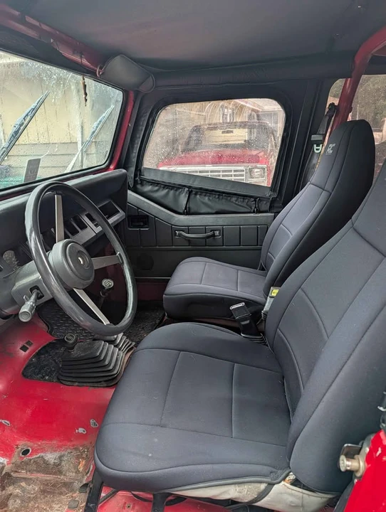 1992 Jeep YJ Wrangler - Image 6 of 12