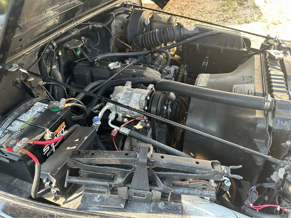 1992 Jeep YJ Wrangler - Image 6 of 9