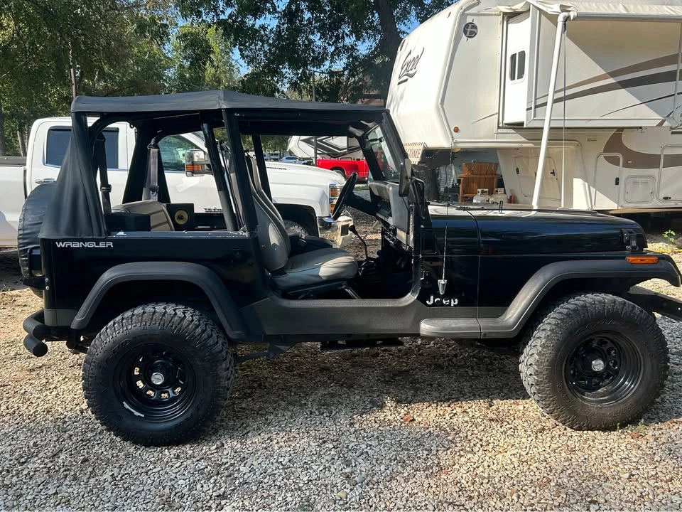 1992 Jeep YJ Wrangler - Image 8 of 9