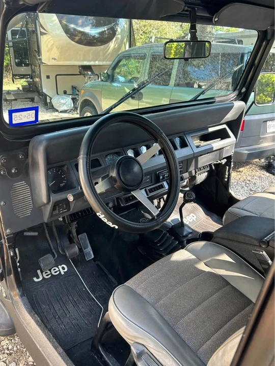 1992 Jeep YJ Wrangler - Image 2 of 9