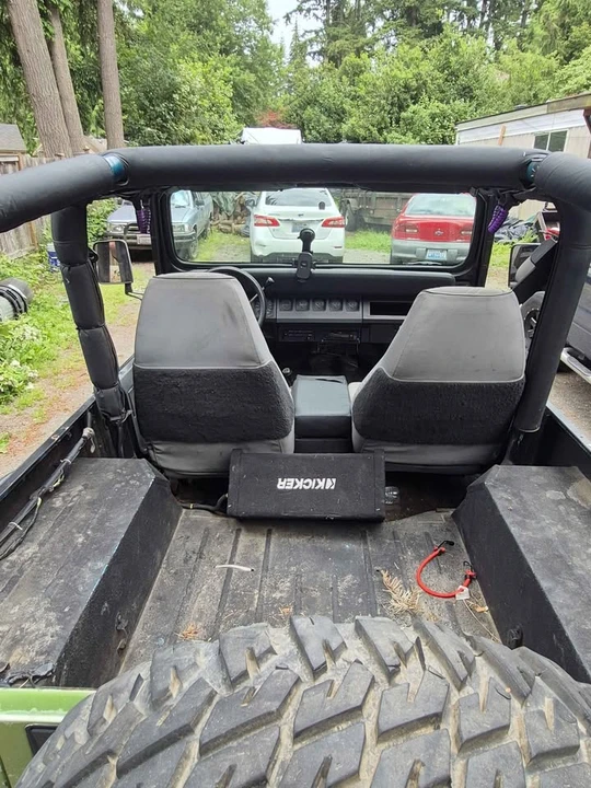 1992 Jeep YJ Wrangler - Image 6 of 12