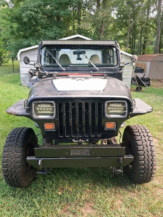 1992 Jeep YJ Wrangler - Image 8 of 8