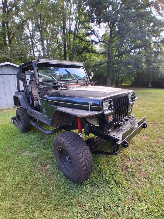 1992 Jeep YJ Wrangler - Image 6 of 8