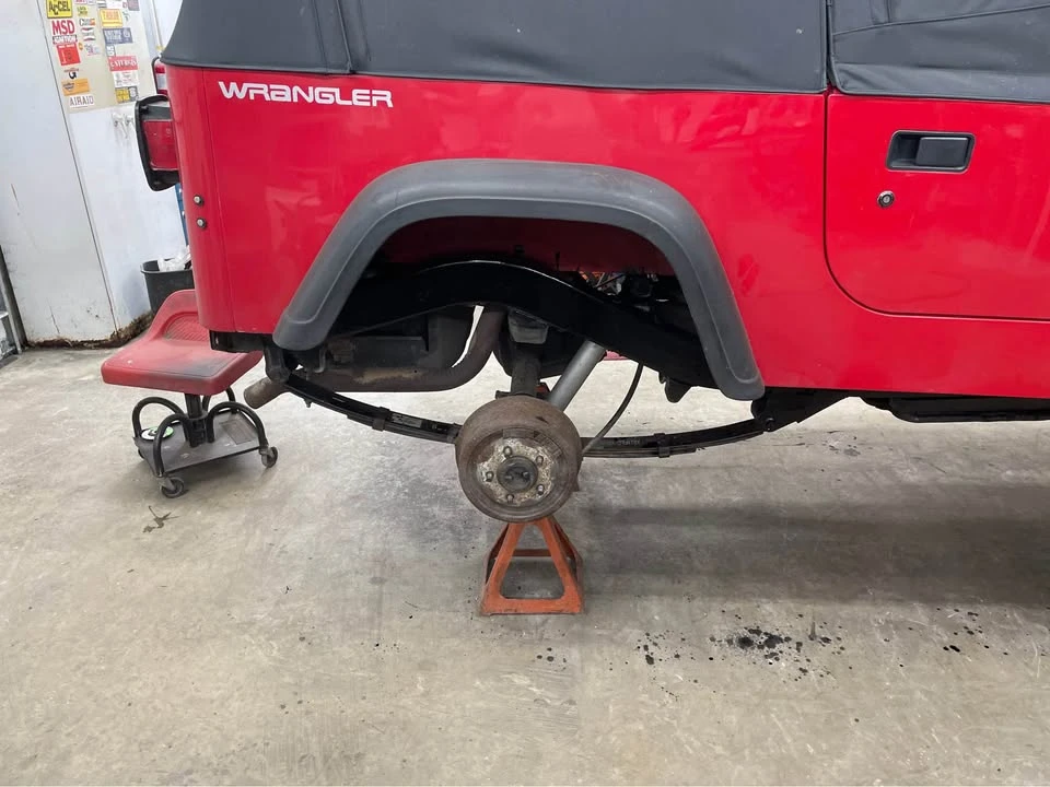1992 Jeep YJ Wrangler - Image 6 of 11