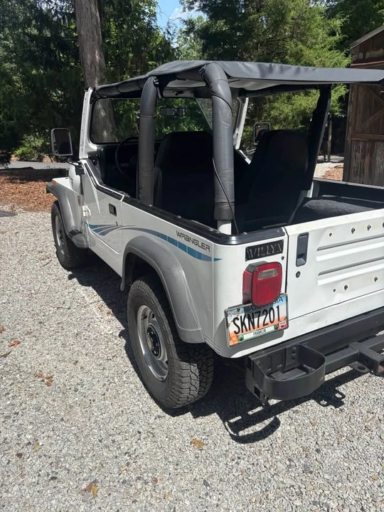 1992 Jeep YJ Wrangler - Image 3 of 13