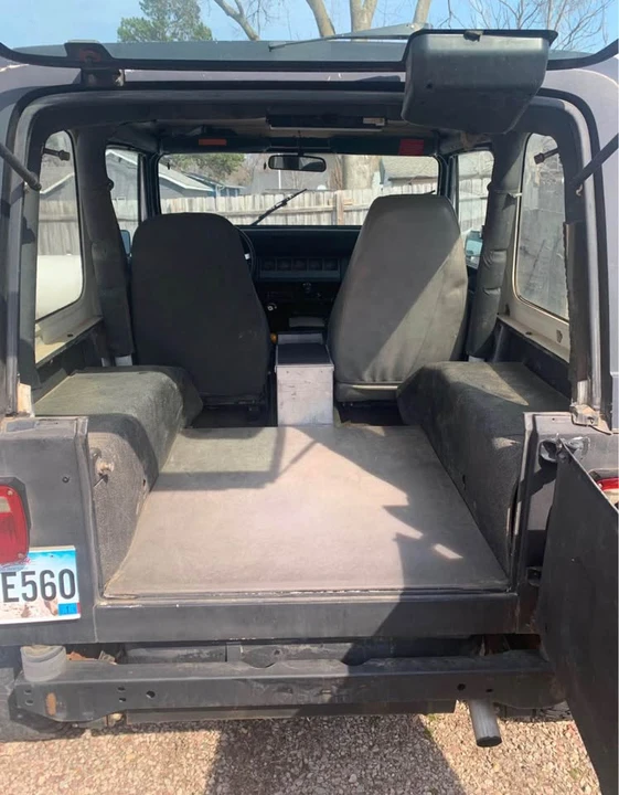 1992 Jeep YJ Wrangler - Image 5 of 7