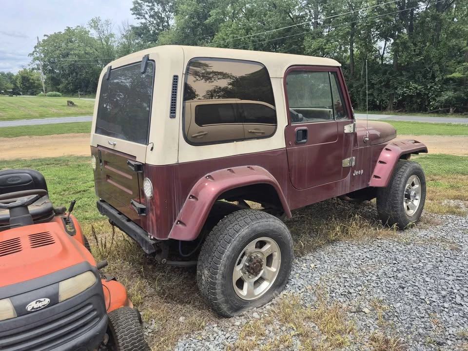 1992 Jeep YJ Wrangler - Image 5 of 9