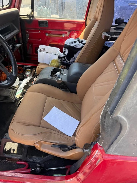 1992 Jeep YJ Wrangler - Image 10 of 10