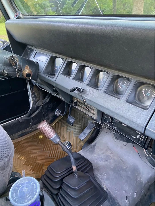 1992 Jeep YJ Wrangler - Image 6 of 7