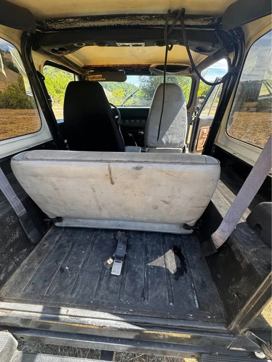 1992 Jeep YJ Wrangler - Image 13 of 15