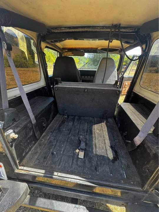 1992 Jeep YJ Wrangler - Image 14 of 15