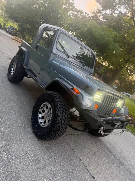 1992 Jeep YJ Wrangler - Image 2 of 8