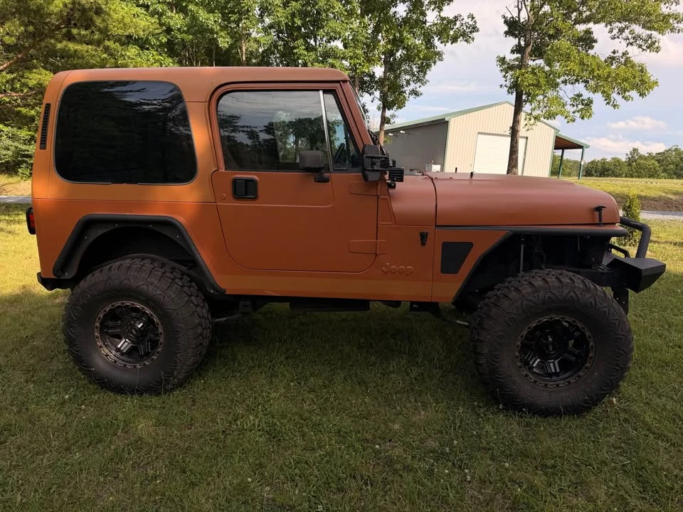 1992 Jeep YJ Wrangler - Image 4 of 13