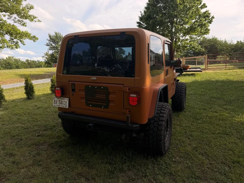1992 Jeep YJ Wrangler - Image 5 of 13