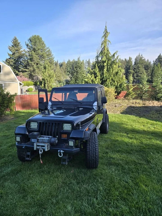 1992 Jeep YJ Wrangler - Image 9 of 9