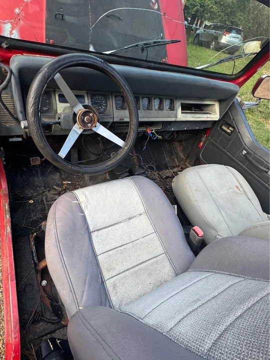 1992 Jeep YJ Wrangler - Image 4 of 14