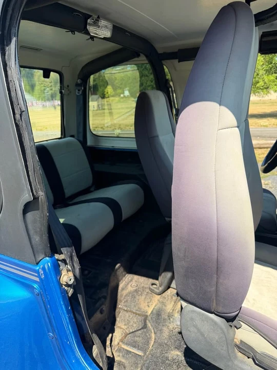 1992 Jeep YJ Wrangler - Image 6 of 9