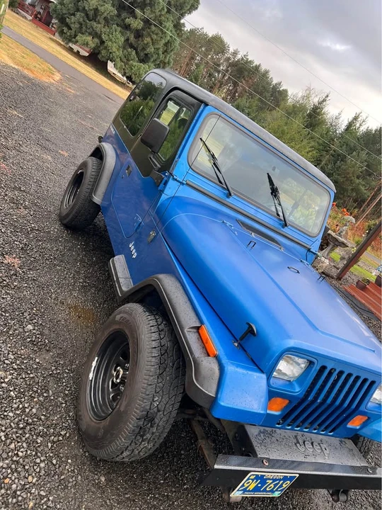 1992 Jeep YJ Wrangler - Image 7 of 13