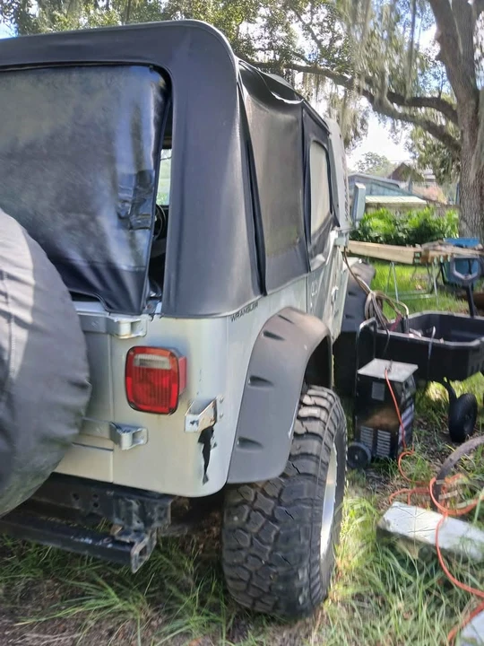 1992 Jeep YJ Wrangler - Image 4 of 7