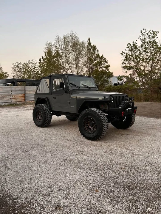 1992 Jeep YJ Wrangler - Image 2 of 5