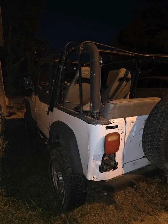 1992 Jeep YJ Wrangler - Image 11 of 11