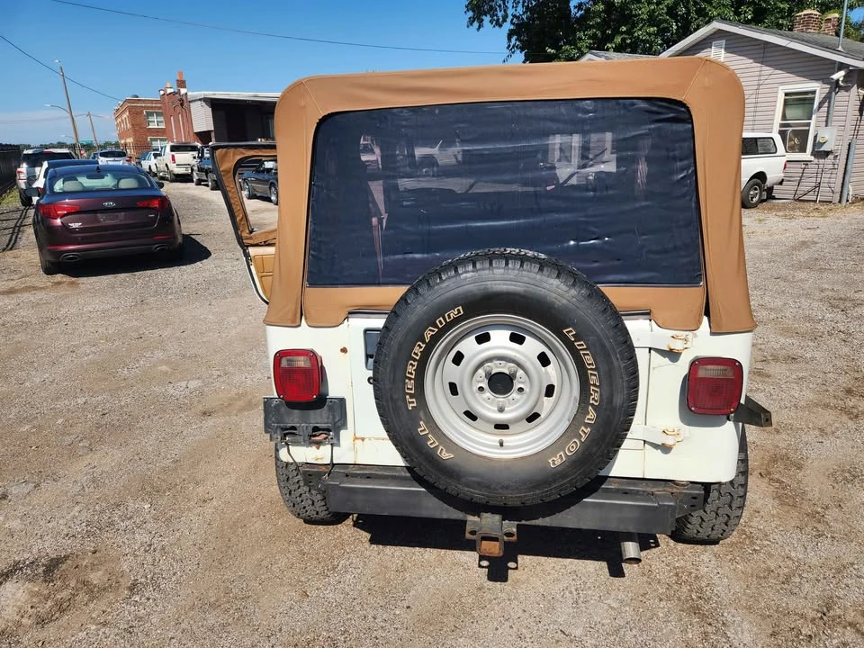 1992 Jeep YJ Wrangler - Image 3 of 18