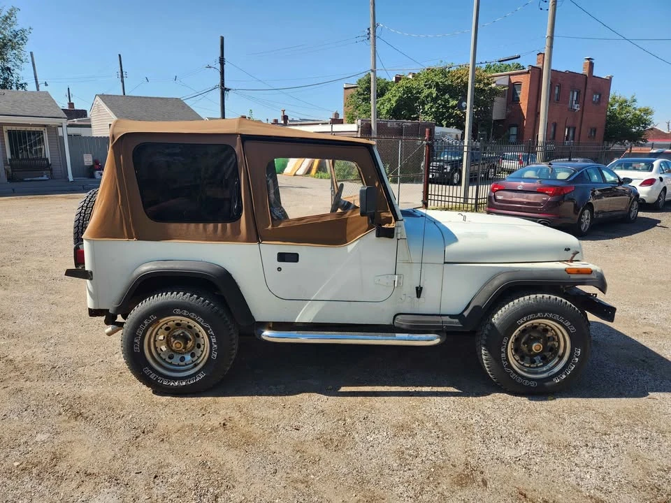 1992 Jeep YJ Wrangler - Image 2 of 18