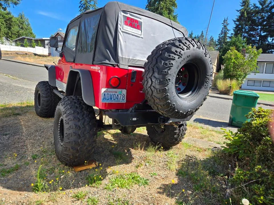 1992 Jeep YJ Wrangler - Image 2 of 3