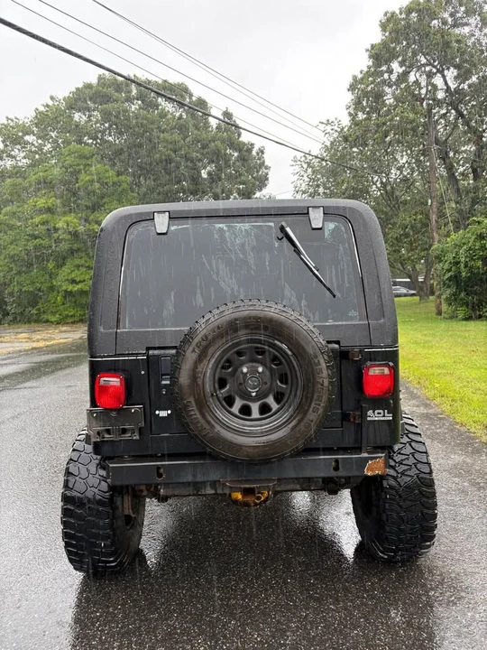 1992 Jeep YJ Wrangler - Image 6 of 16