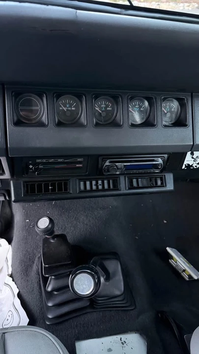 1992 Jeep YJ Wrangler - Image 7 of 11