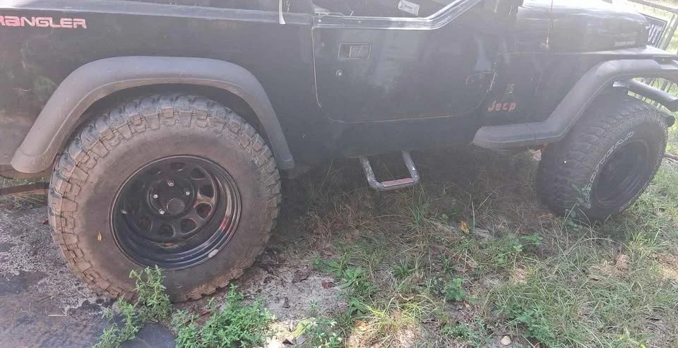 1992 Jeep YJ Wrangler - Image 2 of 6