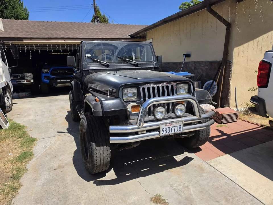 1992 Jeep YJ Wrangler - Image 3 of 4
