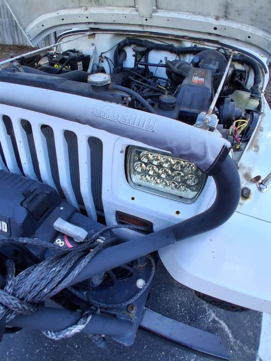 1992 Jeep YJ Wrangler - Image 13 of 14