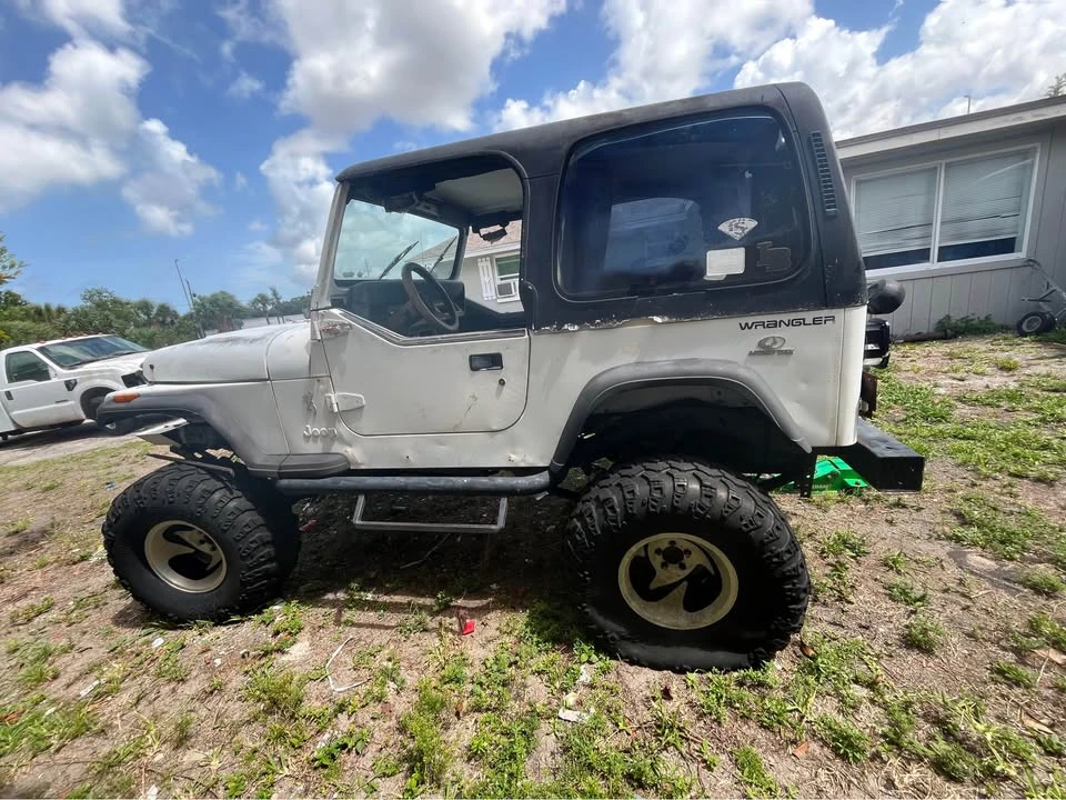 1992 Jeep YJ Wrangler - Image 6 of 16