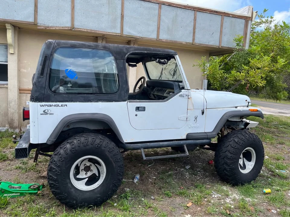1992 Jeep YJ Wrangler - Image 2 of 16