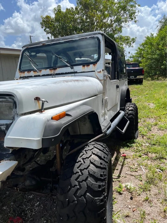 1992 Jeep YJ Wrangler - Image 11 of 16