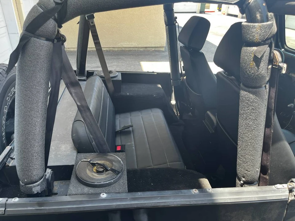 1992 Jeep YJ Wrangler - Image 7 of 11
