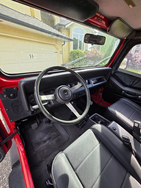 1992 Jeep YJ Wrangler - Image 9 of 13