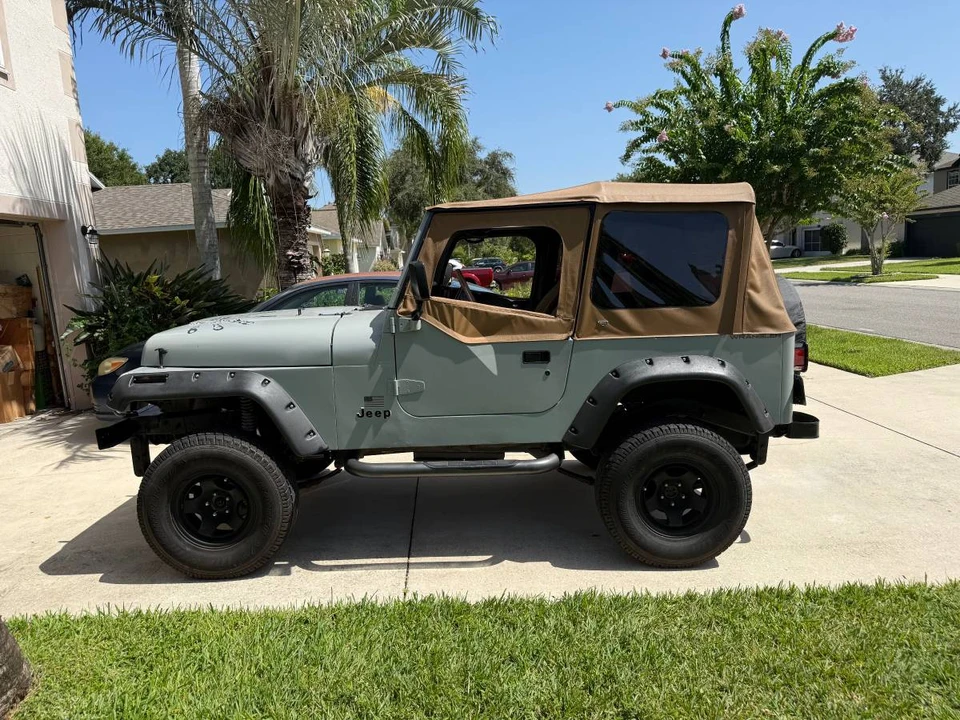 1992 Jeep YJ Wrangler - Image 4 of 9