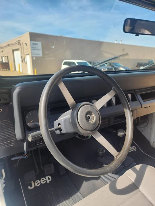 1992 Jeep YJ Wrangler - Image 17 of 24