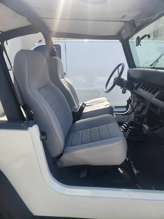 1992 Jeep YJ Wrangler - Image 16 of 24